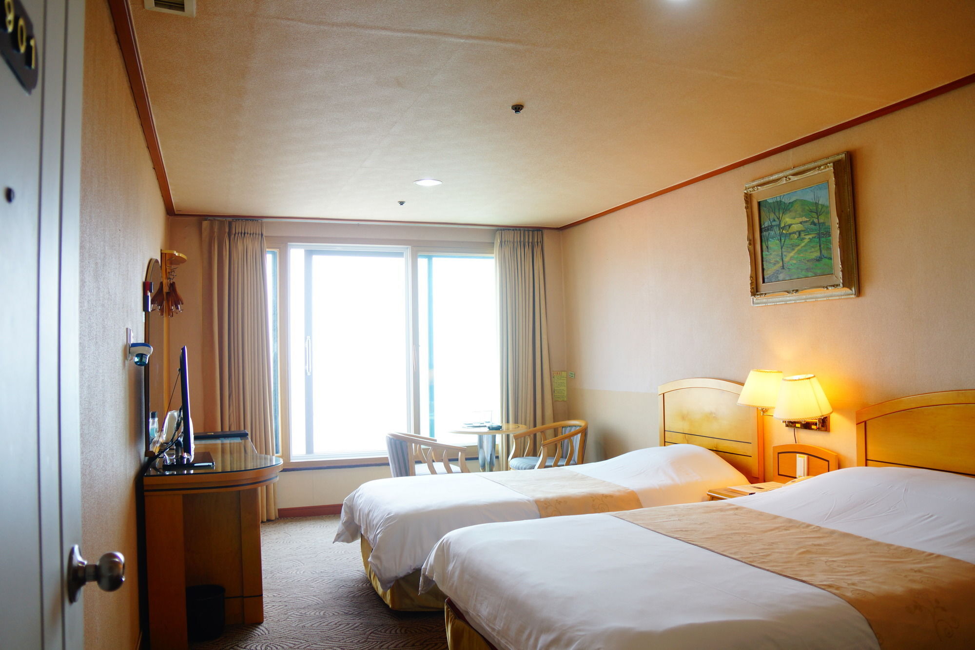 Palace 3* Jeju
